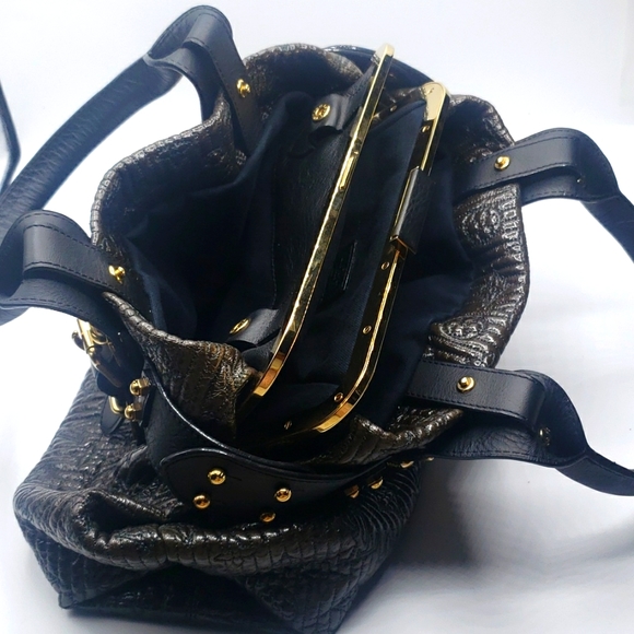 LOUIS VUITTON BAG ONE SIZE COLOR BLACK WITH GOLD HARDWARE 100% AUTHENTIC - Picture 11 of 17